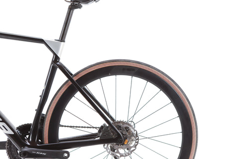 Merida Scultura Limited Shimano 105 Disc Road Bike 2023, Size Medium