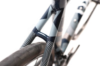 Pearson Objects In Motion Shimano 105 Disc Road Bike 2022, Size Small