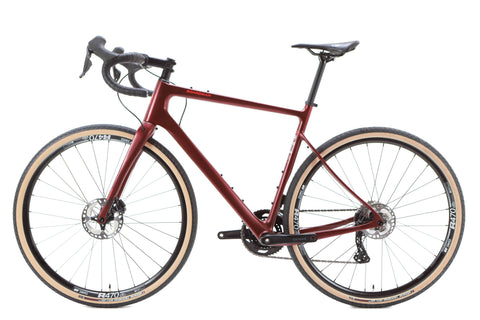 Boardman ADV 9.6 Carbon Shimano GRX Di2 Disc Gravel Bike 2024, Size Large