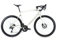 BMC Roadmachine ONE Shimano Ultegra Di2 Disc Road Bike 2022, Size 58cm