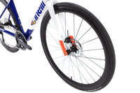 Cinelli Pressure Shimano Ultegra Di2 Disc Road Bike 2023, Size Medium