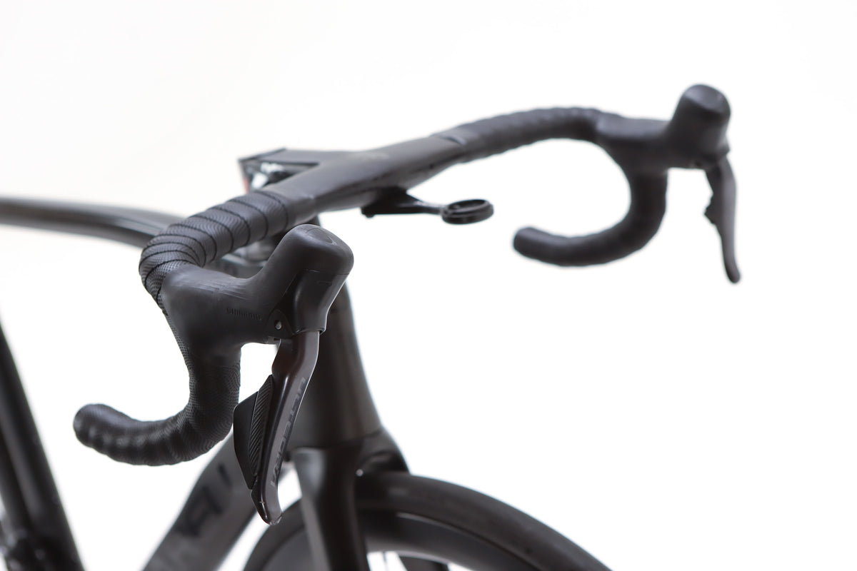 Pinarello F7 Shimano Ultegra Di2 Disc Road Bike 2023, Size 56cm