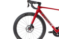 Trek Madone SL Gen 8 Shimano 105 Disc Road Bike 2026, Size Medium
