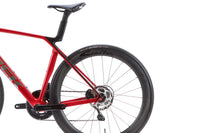 Trek Madone SL Gen 8 Shimano 105 Disc Road Bike 2026, Size Medium