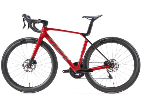 Trek Madone SL Gen 8 Shimano 105 Disc Road Bike 2026, Size Medium