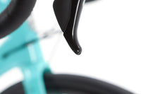 Bianchi Sprint Shimano 105 Disc Road Bike 2022, Size 57cm