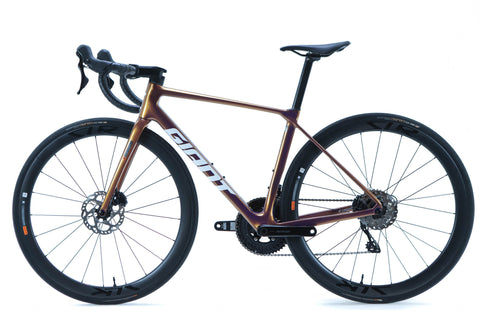Giant TCR Advanced Pro 2 Shimano 105 Disc Road Bike 2025, Size Small