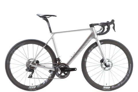 Canyon Ultimate CFR Shimano Dura-Ace Di2 Disc Road Bike 2020, Size Medium