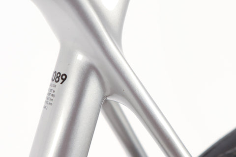 Canyon Ultimate CFR Shimano Dura-Ace Di2 Disc Road Bike 2020, Size Medium