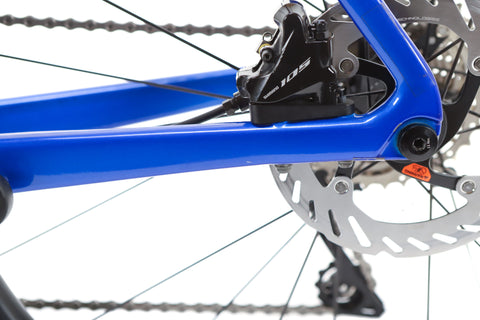 Giant Propel Advanced 2 Shimano 105 Disc Road Bike 2023, Size Medium