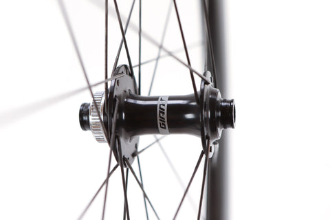 Giant SLR 2 - 50mm Carbon Disc Wheelset 2026, Shimano Freehub