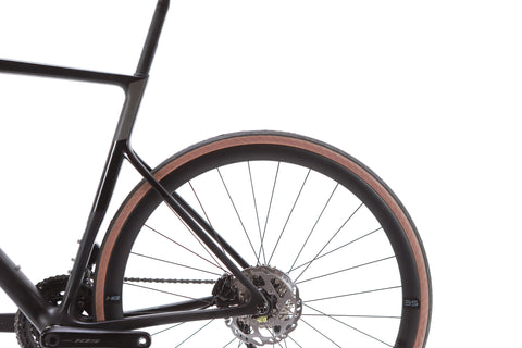 Cannondale SuperSix EVO Shimano 105 Di2 Disc Road Bike 2023, Size 56cm