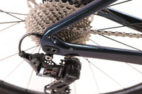 Giant Revolt Advanced 2 Shimano GRX Gravel Bike 2022, Size Medium