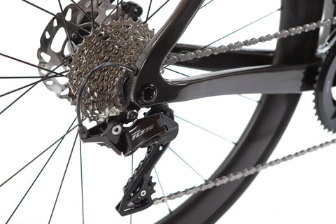 Boardman SLR 9.0 Carbon Shimano 105 Disc Road Bike 2025, Size XS