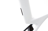 Trek Madone SL 6 Gen 8 Shimano 105 Di2 Disc Road Bike 2025, Size Small