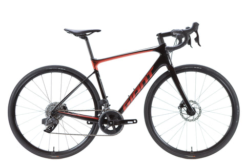Giant Defy Advanced 0 Sram Rival eTap AXS Disc Road Bike 2022, Size Medium