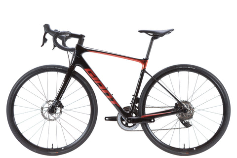Giant Defy Advanced 0 Sram Rival eTap AXS Disc Road Bike 2022, Size Medium