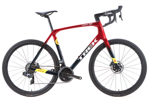 Trek Domane SLR 7 Gen 4 Sram Force eTap AXS Disc Road Bike 2023, Size 60cm