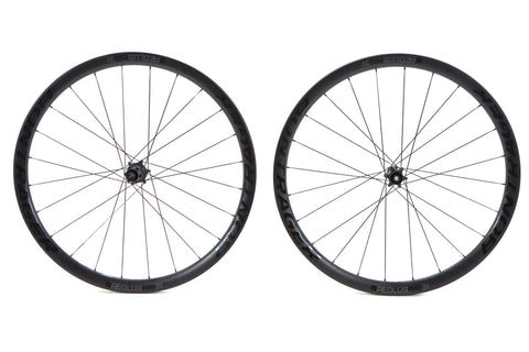 Bontrager Aeolus Pro 3V Carbon Disc Wheelset, Shimano Freehub