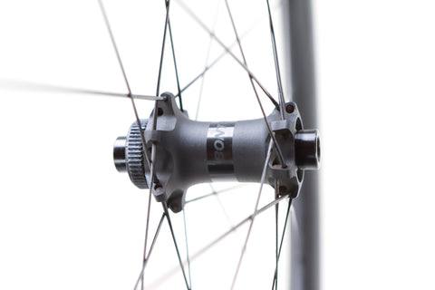 Bontrager Aeolus Pro 3V Carbon Disc Wheelset, Shimano Freehub