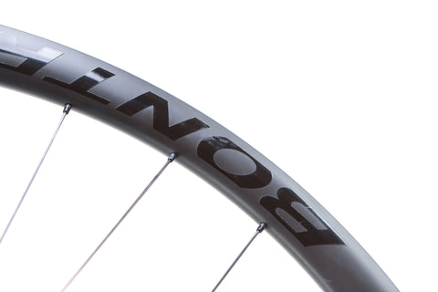 Bontrager Aeolus Pro 3V Carbon Disc Wheelset, Shimano Freehub