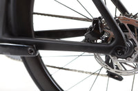 Giant Propel Advanced Pro 1 SRAM Rival eTap AXS Disc Road Bike 2024, Medium