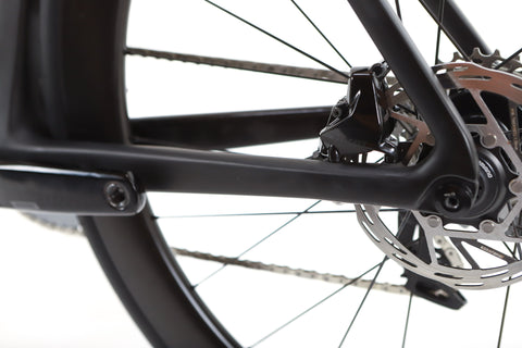 Giant Propel Advanced Pro 1 SRAM Rival eTap AXS Disc Road Bike 2024, Medium