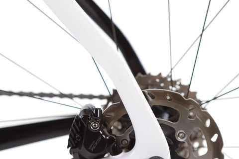 Pinarello Prince Shimano 105 Di2 Disc Road Bike 2023, Size 56cm