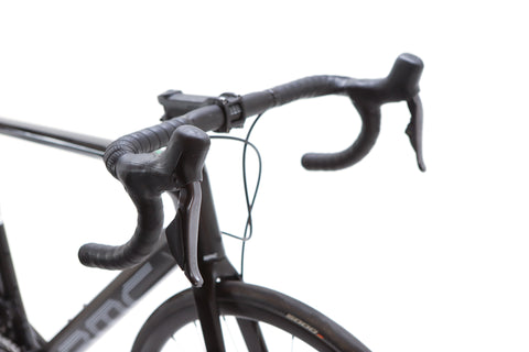 BMC Roadmachine Three Shimano Ultegra Di2 Disc Road Bike 2022, Size 54cm