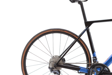 Canyon Ultimate CF SL 8 Shimano Ultegra Disc Road Bike 2023, Size Medium