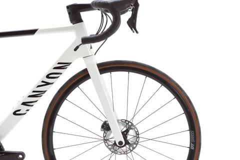 Canyon Ultimate CF SL 8 Shimano Ultegra Disc Road Bike 2023, Size Medium