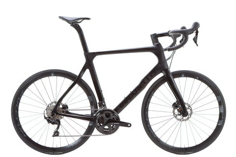 Geraint Thomas Pinarello Dogma F10 Pinarello Paris 2018 Pinarello