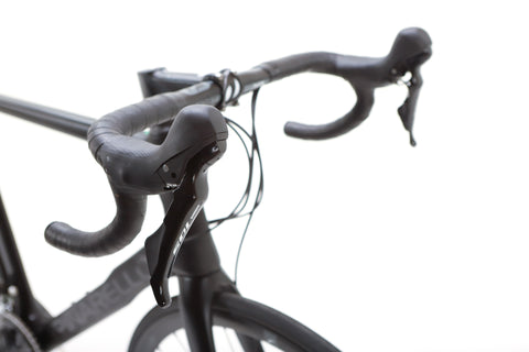 Pinarello Paris Shimano 105 Disc Road Bike 2023, Size 57.5cm