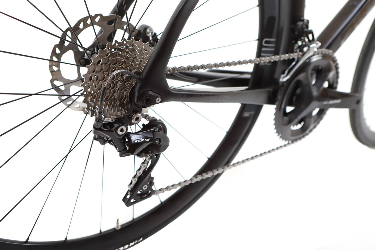 Pinarello Paris Shimano 105 Disc Road Bike 2023, Size 57.5cm