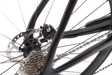 Pinarello Paris Shimano 105 Disc Road Bike 2023, Size 57.5cm