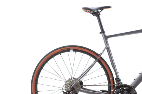 Boardman ADV 9.0 Road Shimano 105 Disc Road Bike 2024, Size XL
