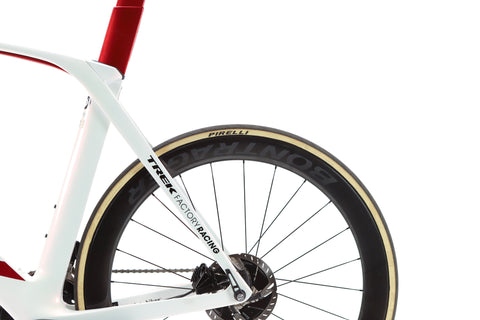 Trek Madone SLR 9 Gen 6 Shimano Dura-Ace Di2 Disc Road Bike 2020, Size 62cm