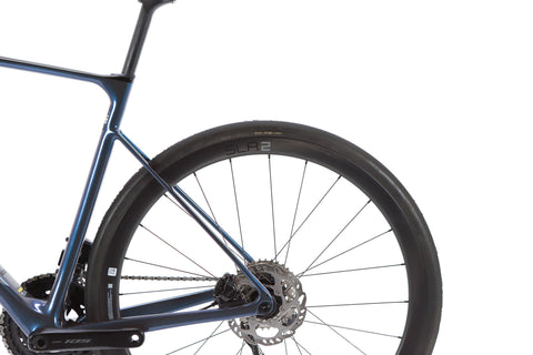 Giant Defy Advanced 0 Shimano 105 Di2 Disc Road Bike 2025, Size M/L