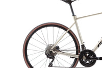 Giant Contend AR Shimano 105 Disc Road Bike 2024, Size M/L