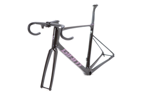 Giant Defy Advanced Pro 0 Disc Road Frameset 2024, Size Large