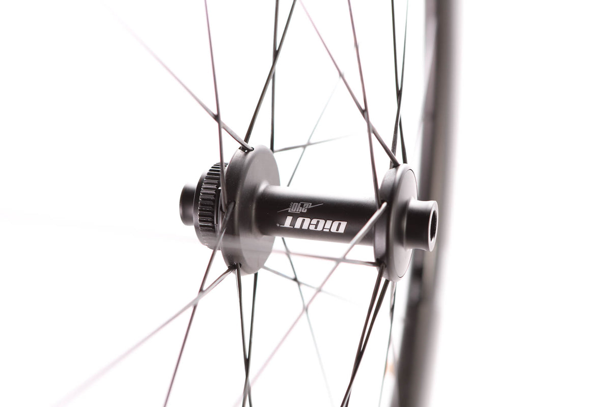 DT Swiss ARC 1400 DiCut 62 Carbon Disc Wheelset, Shimano Freehub
