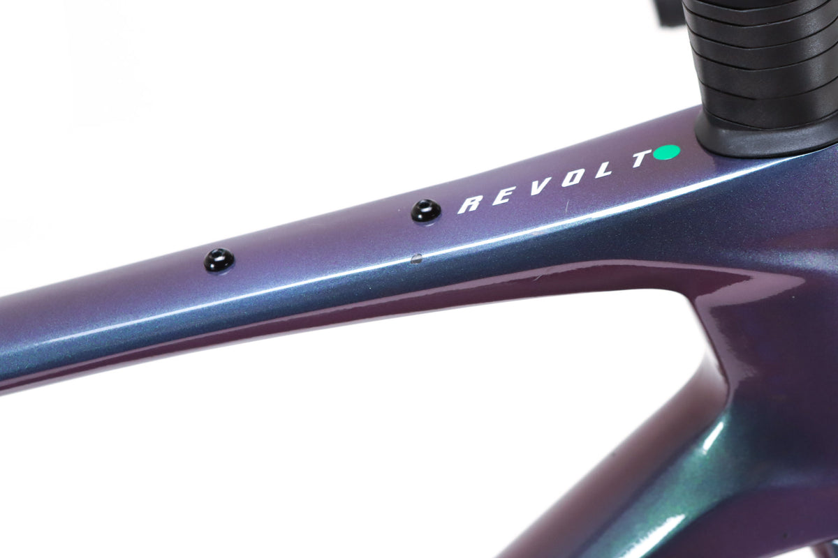 Giant Revolt Advanced Pro 1 SRAM Rival eTap AXS Gravel Bike 2024, Size Medium