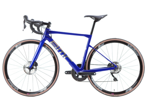 BMC Teammachine SLR Four Shimano Ultegra Disc Road Bike 2022, Size 51cm