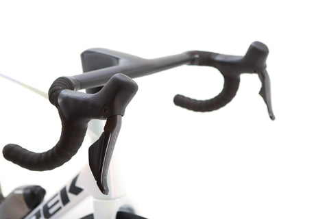 Trek Madone SLR 7 Gen 8 Shimano Ultegra Di2 Disc Road Bike 2025, Size XL
