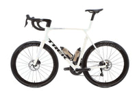 Trek Madone SLR 7 Gen 8 Shimano Ultegra Di2 Disc Road Bike 2025, Size XL