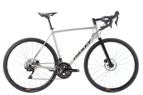Ridley Fenix SLA Shimano 105 Disc Road Bike 2023, Size Medium