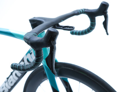 Bianchi Oltre XR4 Shimano Dura-Ace Di2 Disc Road Bike 2022, Size 53cm