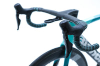Bianchi Oltre XR4 Shimano Dura-Ace Di2 Disc Road Bike 2022, Size 53cm
