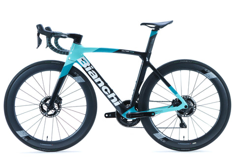Bianchi Oltre XR4 Shimano Dura-Ace Di2 Disc Road Bike 2022, Size 53cm