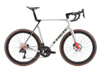 Trek Madone SL 7 Gen 8 Shimano Ultegra Di2 Disc Road Bike 2025, Size XL